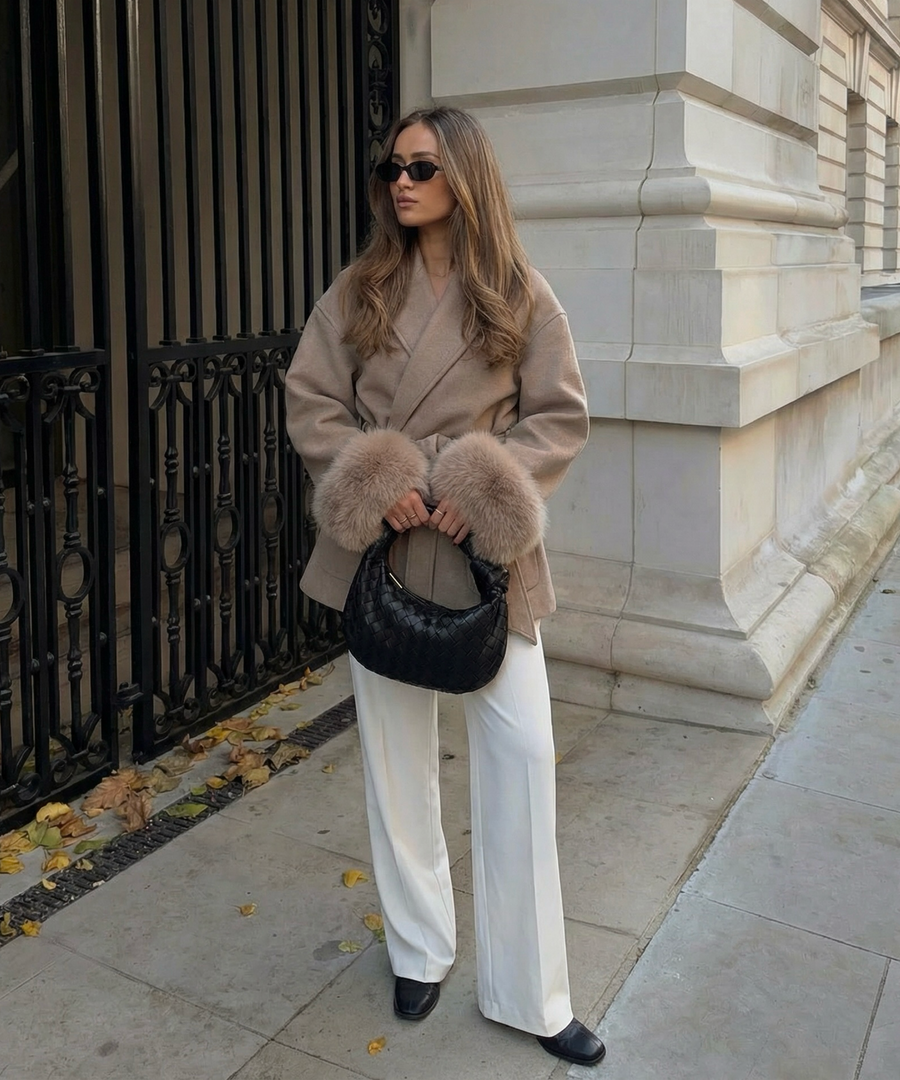 Loona Jacket with Fur Details – Beige